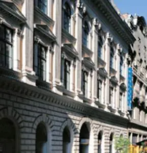 Marriott Millenium Court Executive Apartments بودابست 0*,  المجر